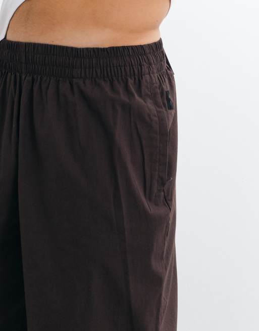 4505 - Pantaloni da allenamento ampi in cotone ripstop marroni con polsini e tasche con zip, 4 di 5