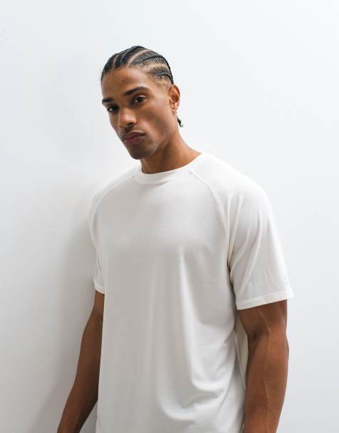 4505 performance jersey quick dry boxig tränings-t-shirt i off white - view 1