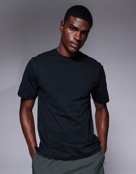 4505 performance quick dry straight fit training t-shirt in black - view 1