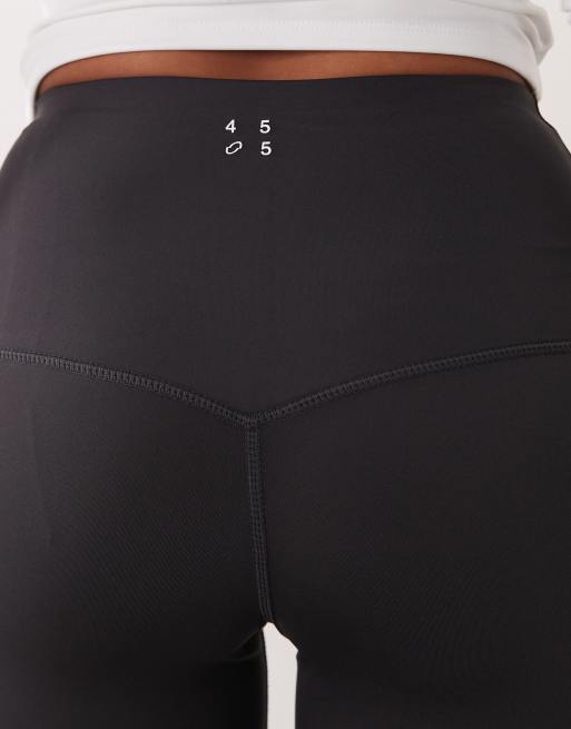4505 Petite Active Po-formende High-Waist-Gym-Leggings mit Innentasche in Anthrazit, 3 von 5