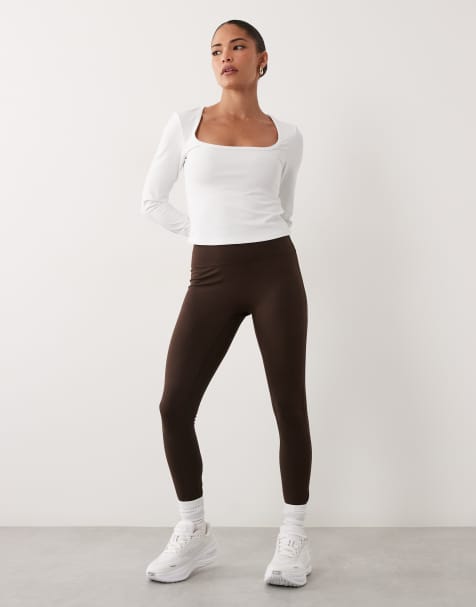 4505 Petite – Icon – Chokladbruna, mjuka yogaleggings med hög midja - view 1