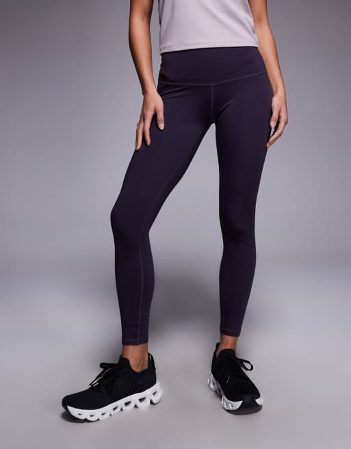 4505 Petite – Icon – Lila gymleggings med formande design baktill, hög midja och innerficka, 4 av 5
