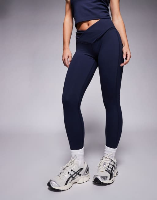4505 Petite – Icon – Mörkt marinblå, mjuka yogaleggings med omlottmidja, 5 av 5