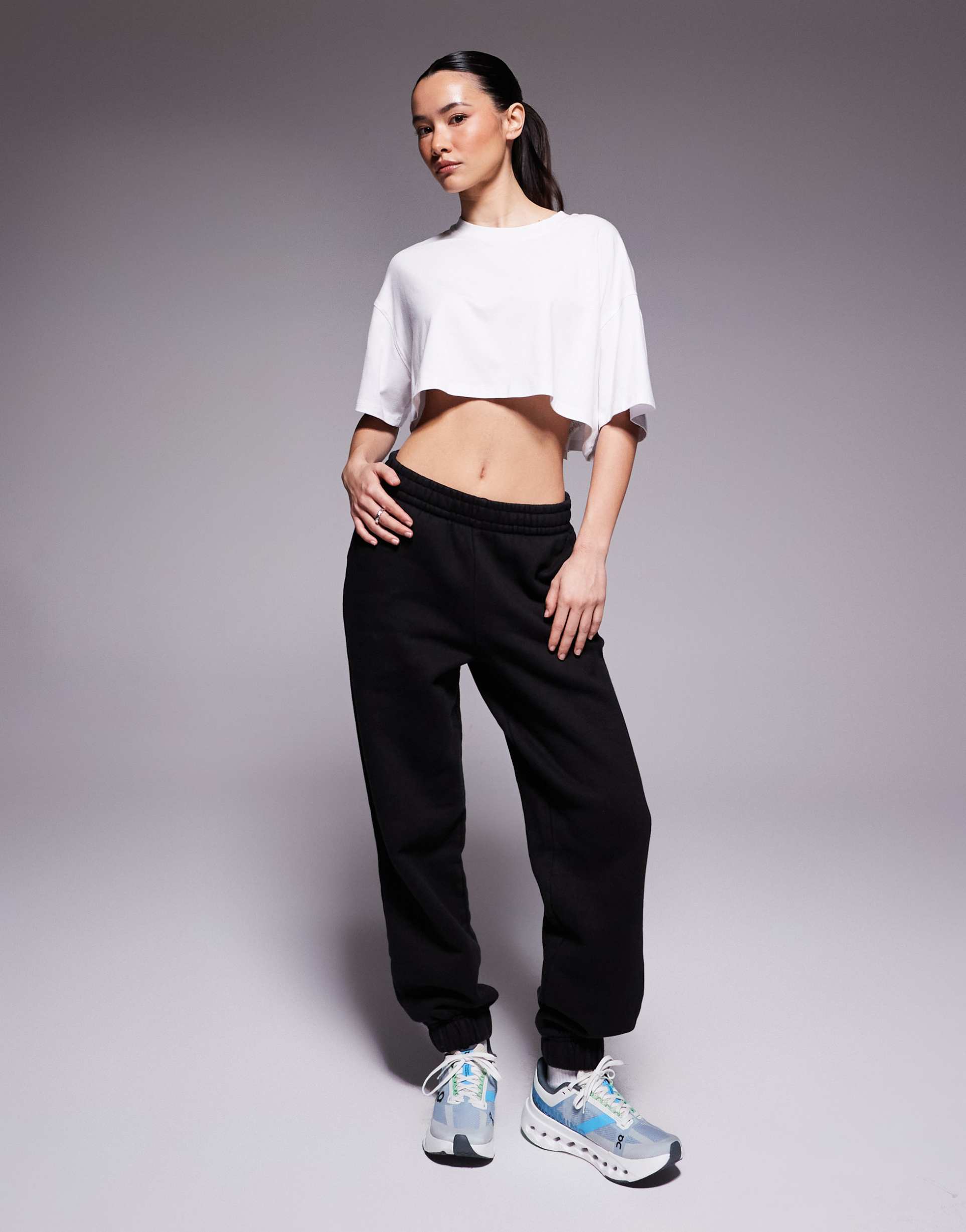 4505 petite icon rest day heavyweight 440gsm cotton cuffed sweatpants in washed black