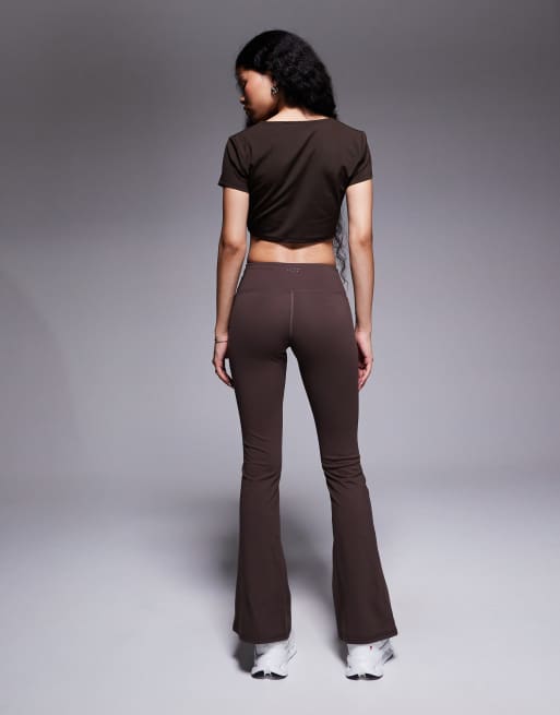 4505 Petite Icon soft touch wrap waist slim kick yoga legging in plum chocolate, 4 of 5
