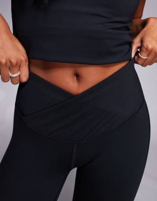 4505 Petite Icon Soft Touch Wrap Waist Yoga Leggings In Black