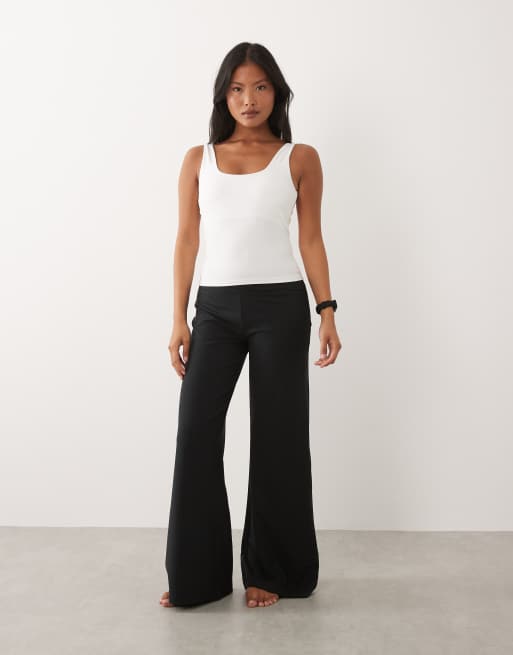4505 Petite – Icon – Weiche Tanzhose in Schwarz mit weitem Bein und hohem Bund, 2 von 5