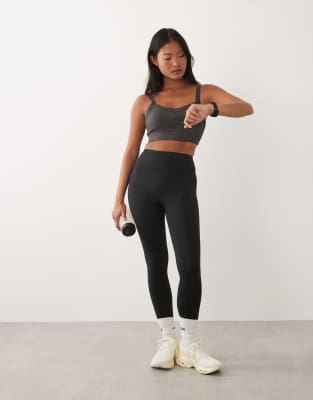 Petite - Icon - Weiche Yoga-Leggings in Schwarz mit hohem Bund Schwarz 44