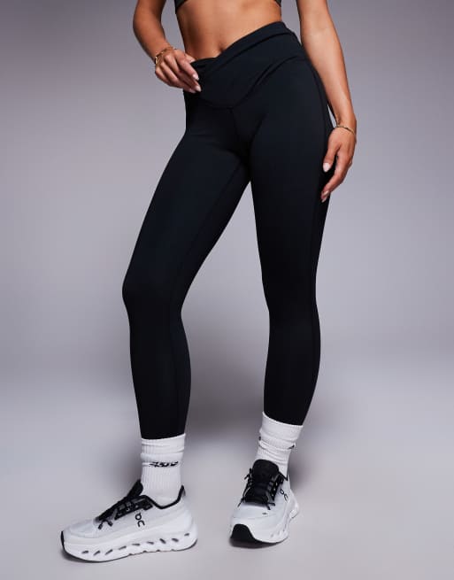 4505 Petite – Icon – Weiche Yoga-Leggings in Schwarz mit Wickelbund, 2 von 5