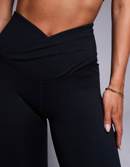 4505 - Petite - Icon - Zachte yogalegging met overslag in zwart, 4 van 5