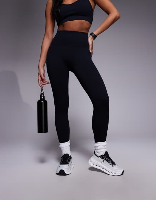 4505 Petite - Legging de sport sans coutures à taille haute et fines côtes - Noir, 4 de 5