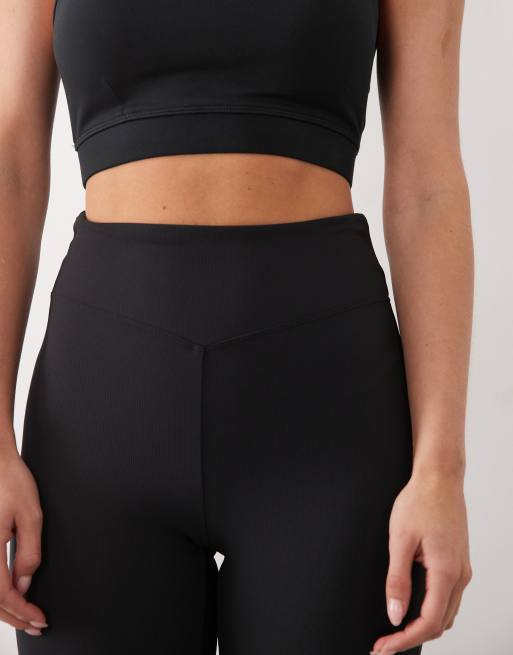 4505 Petite - Leggings da yoga slim a vita alta a micro coste neri con spacco laterale, 5 di 5