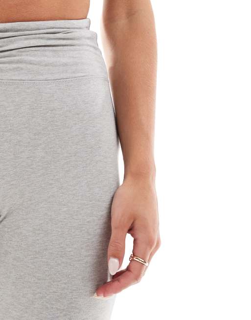 4505 Petite ruched front high waist slim kick flare leggings in gray heather , 3 of 5