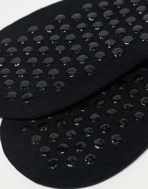 4505 Pilates 2 pack of non-slip grip socks with elastic straps in black, 3 of 3