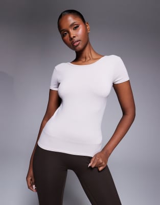 4505 Plush Feel Scoop Back Short Sleeve Layering Top In Neutral