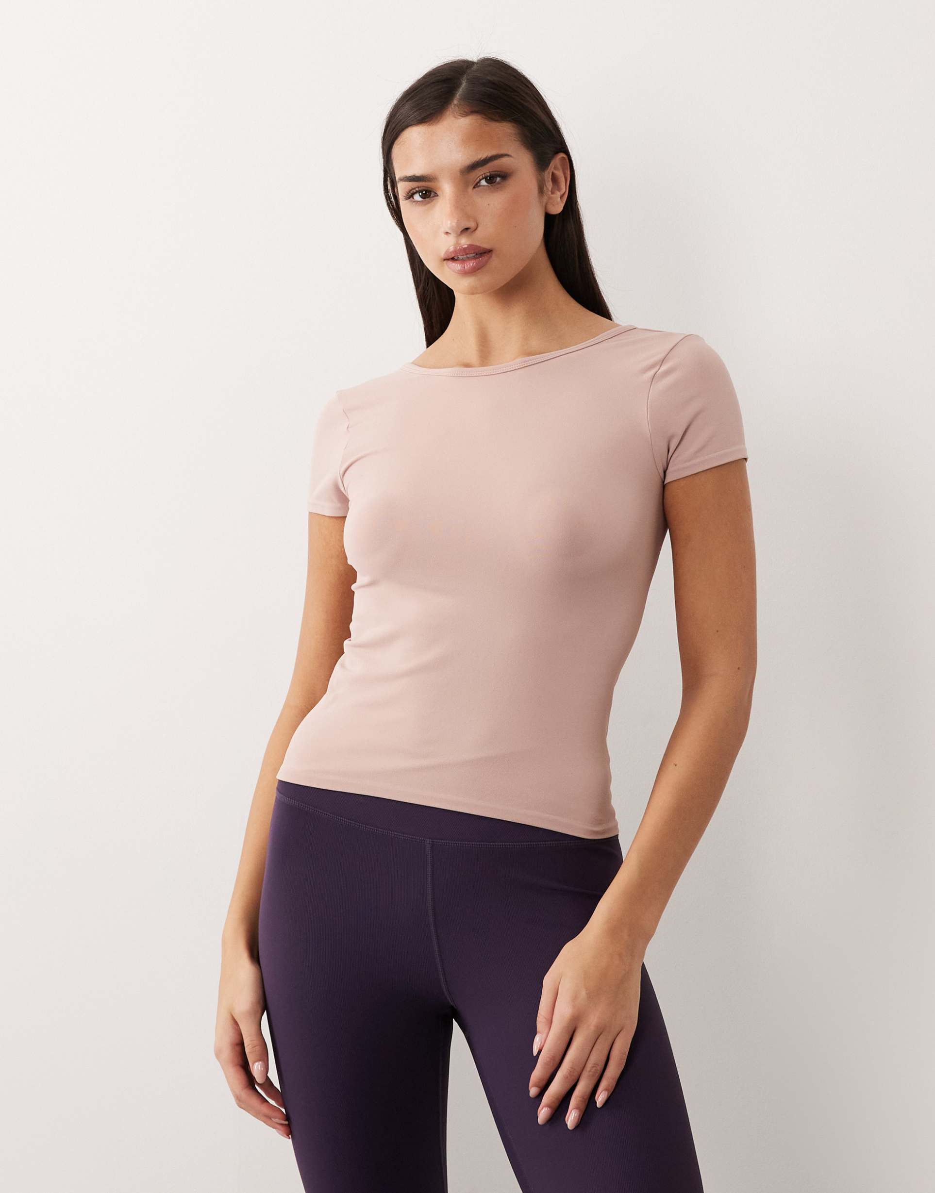 4505 plush feel scoop back short sleeve layering top in blush pink