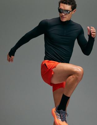 Premium - Leichtes, ultraweiches nahtloses Lauf-Shirt mit langen Ärmeln und kurzem Reißverschluss in Void Schwarz Schwarz XL