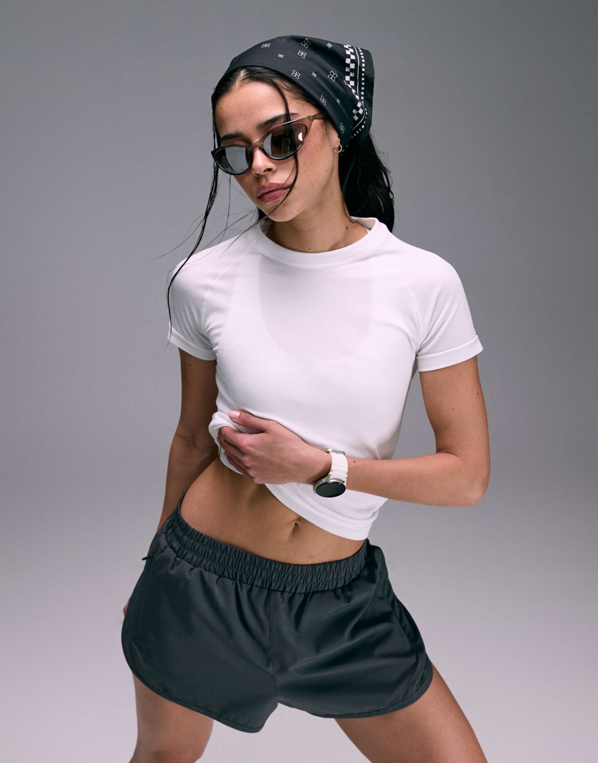 4505 premium lightweight ultrasoft seamless running short sleeve t-shirt in white