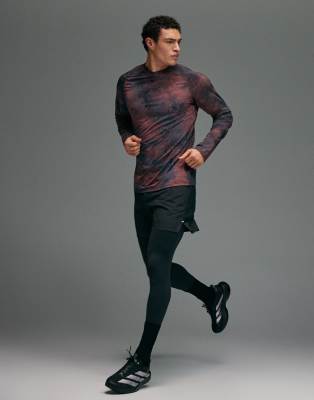 4505 Premium reflective running tights with phone pocket and bonded hems in void black