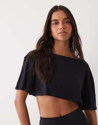 4505 Quick Dry Cotton Slub Texture Off The Shoulder Crop T-shirt In Black