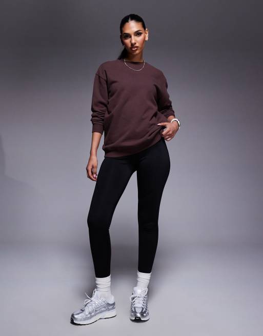 4505 quick dry heavyweight oversized training sweatshirt in washed brown , 3 of 4
