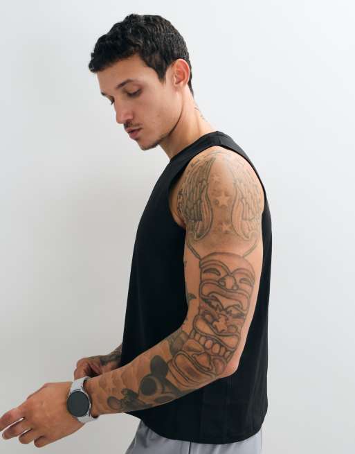 4505 quick dry mesh cropped training tank in black, 3 of 5