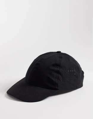 4505 quick dry performance adjustable running cap in black