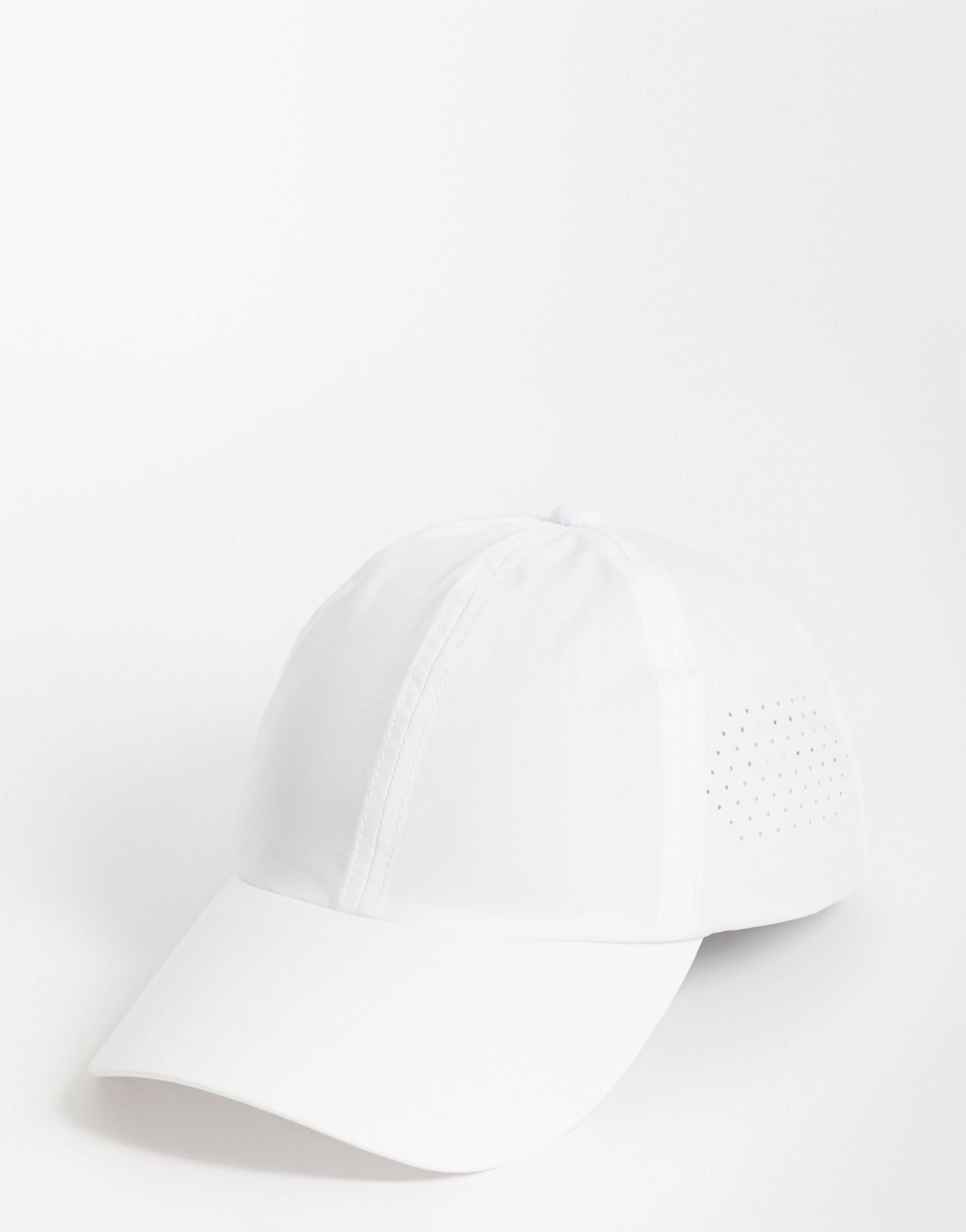4505 quick dry performance adjustable running cap in white