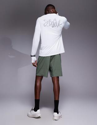 4505 Quick Dry Performance Mesh Back Print Long Sleeve T-shirt In White