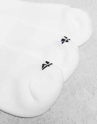 4505 Quick Dry Running Sneaker Socks With Arch Support 3 Pack In White