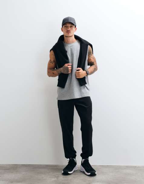 4505 quick dry woven cargo track joggers with zip pockets in black - view 1
