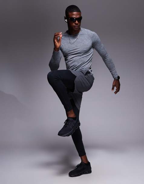 4505 reflective quick dry base layer running tights with energy gel pocket in black - view 1