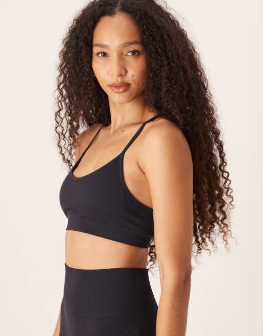 4505 - Reggiseno sportivo a supporto leggero nero senza cuciture a costine