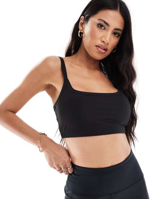 4505 - Reggiseno sportivo a supporto medio nero morbido al tatto con imbottitura rimovibile 