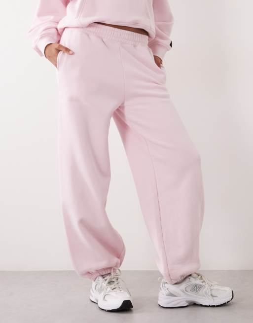 4505 Rest Day 400gsm heavyweight cotton slouchy fit cuffed joggers in ballet pink, 2 of 5