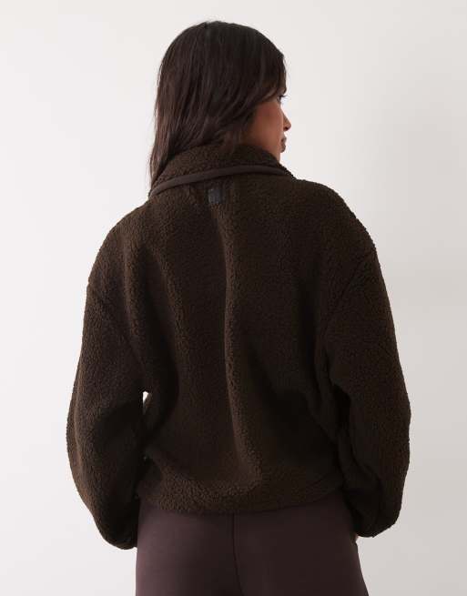 4505 Rest Day funnel neck boxy borg fleece with zip pockets in chocolate, 4 of 4