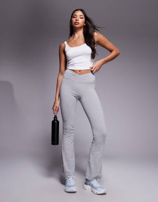 4505 Rest Day Modal Rib Knit Scoop Neck Crop Tank Top In White