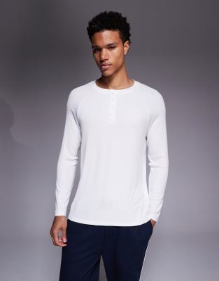 4505 Rest Day Modal Rib Knit Slim Fit Raglan Henley Long Sleeve T-shirt In White