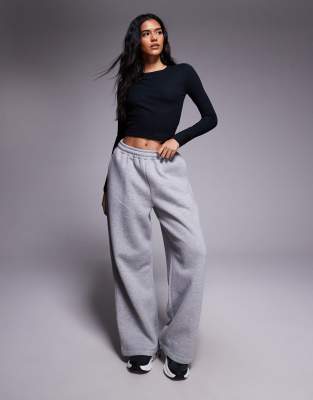 4505 Rest Day Modal Rib Long Sleeve Cropped Baby T-shirt In Black