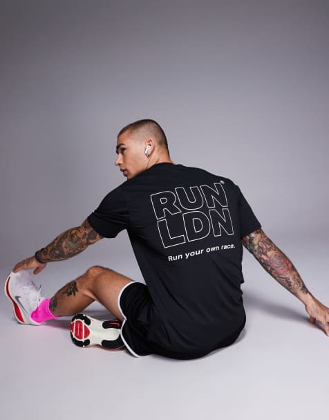 4505 RUN LDN back print mesh running t-shirt in black - view 1