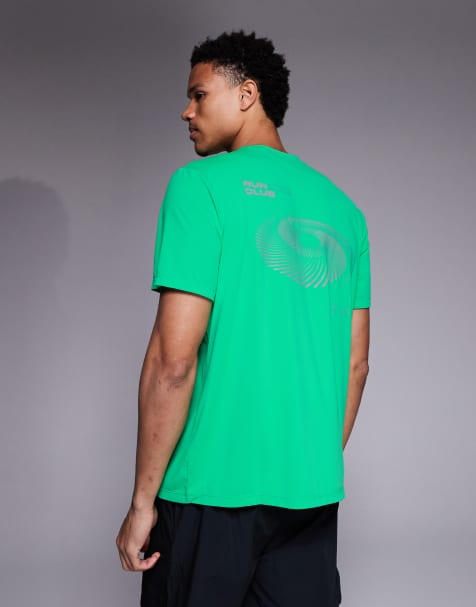 4505 – Running – Neongrön tränings-t-shirt i snabbtorkande mesh med tryck baktill - view 1