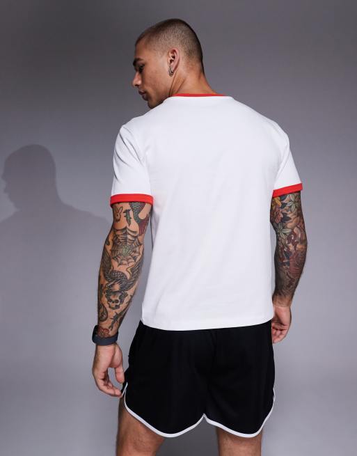 4505 – Running – Ringer-T-Shirt in knapper Passform in Weiß, aus Baumwolle mit schnelltrocknendem Finish, 4 von 5
