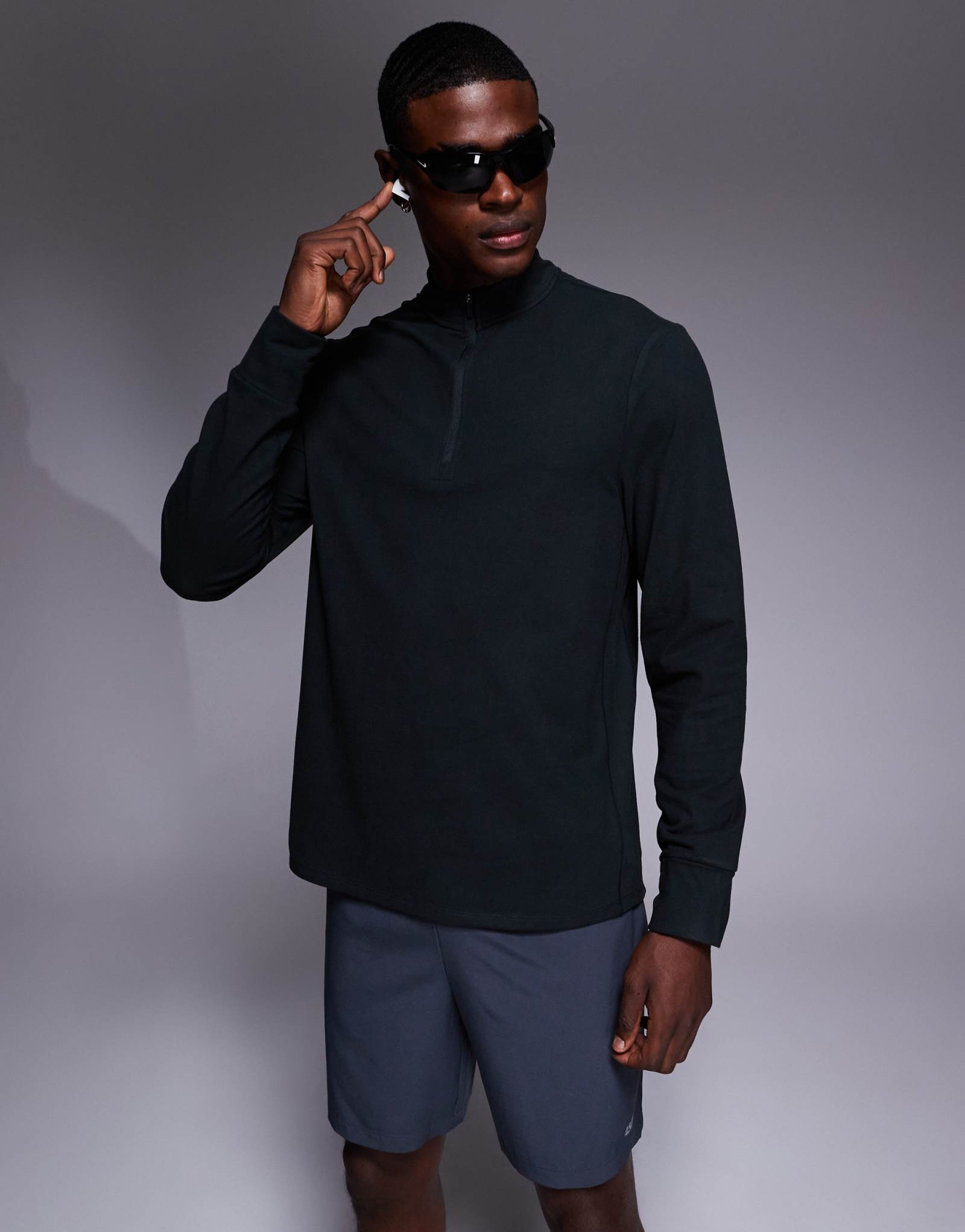 4505 тренировочный топ с термозащитой для бега и длинным рукавом на молнии 1/4 черного цвета