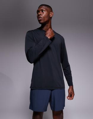 Schnelltrocknendes, langärmliges Lauf-Shirt aus Performance-Nylon und Netzstoff in Schwarz mit Oversize-Passform Schwarz XS