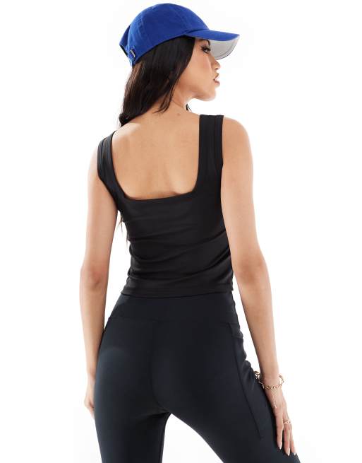 4505 scoop neck slightly cropped training singlet in black , 4 of 4