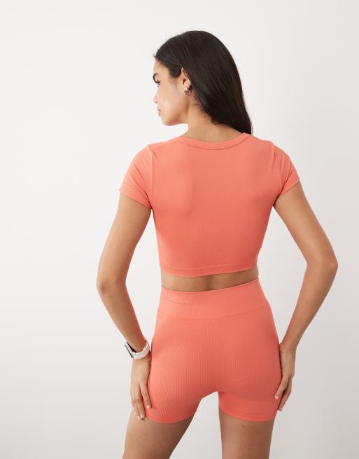 4505 seamless baby rib cropped scoop neck baby tee in coral, 4 of 4