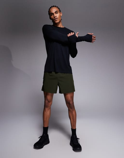 4505 seamless lightweight mesh quick dry relaxed long sleeve running t-shirt in black, 2 of 5