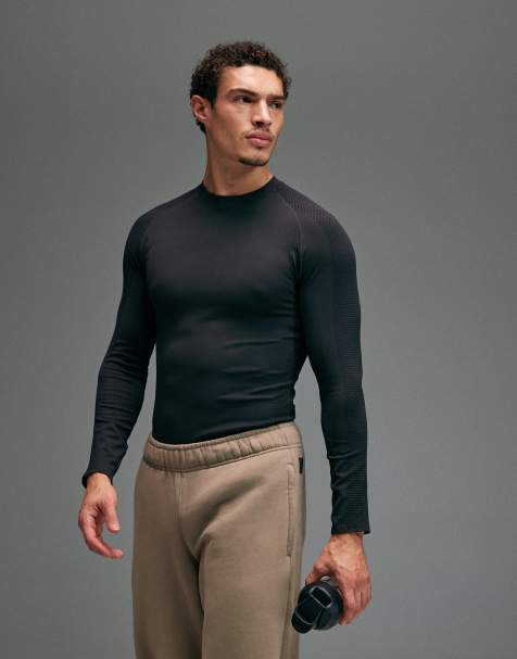 4505 seamless physique defining muscle fit compression base layer long sleeve in black