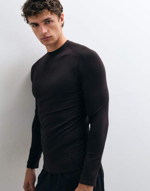 4505 seamless physique defining muscle fit compression base layer long sleeve in brown, 3 of 5