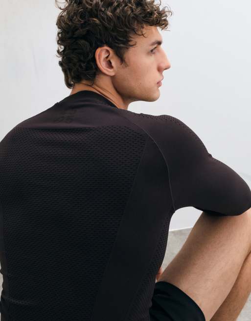 4505 seamless physique defining muscle fit compression base layer long sleeve t-shirt in brown, 4 of 5